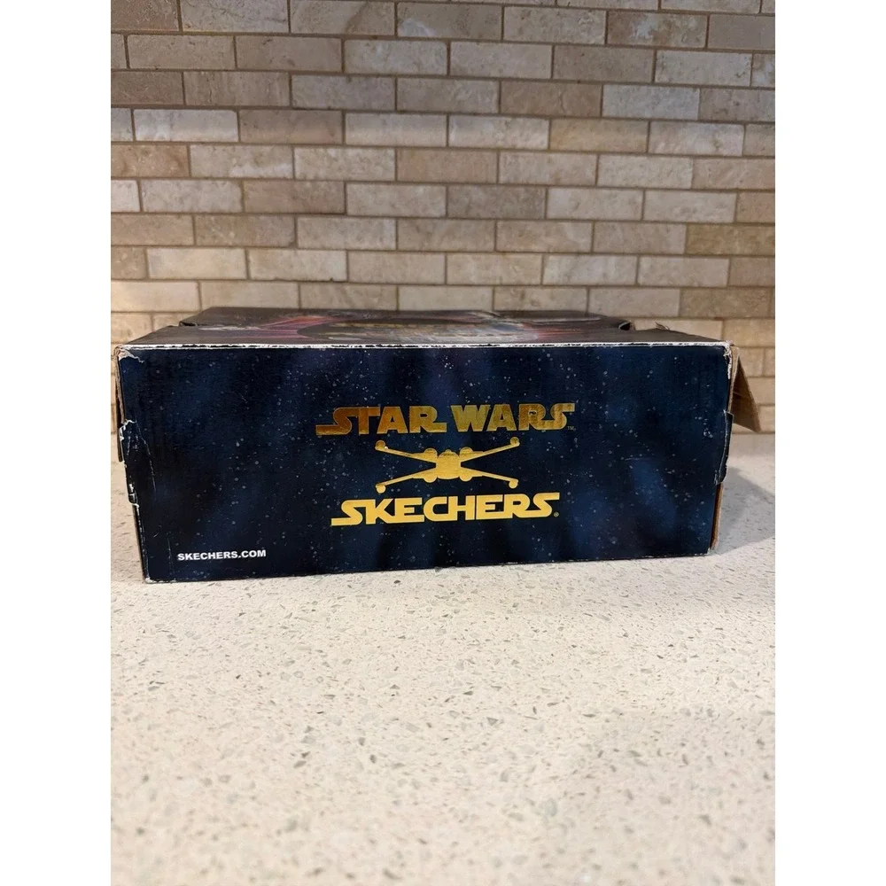 Skechers Star Wars Legacy Vulc Galactic Ruler High Top Shoes, Black/Red nib